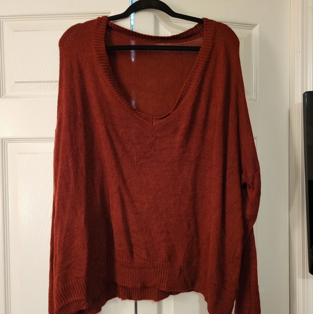 Burgundy pullover sweater